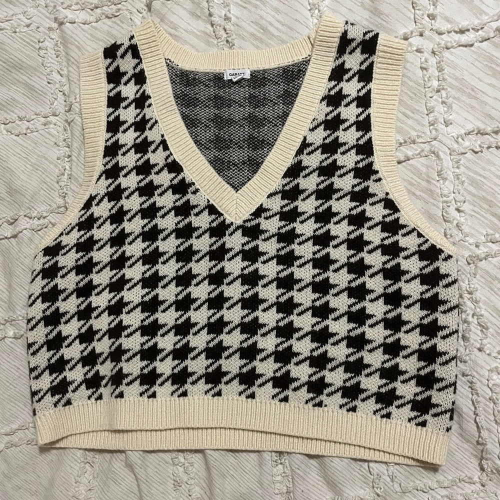 argyle cropped tank sweater